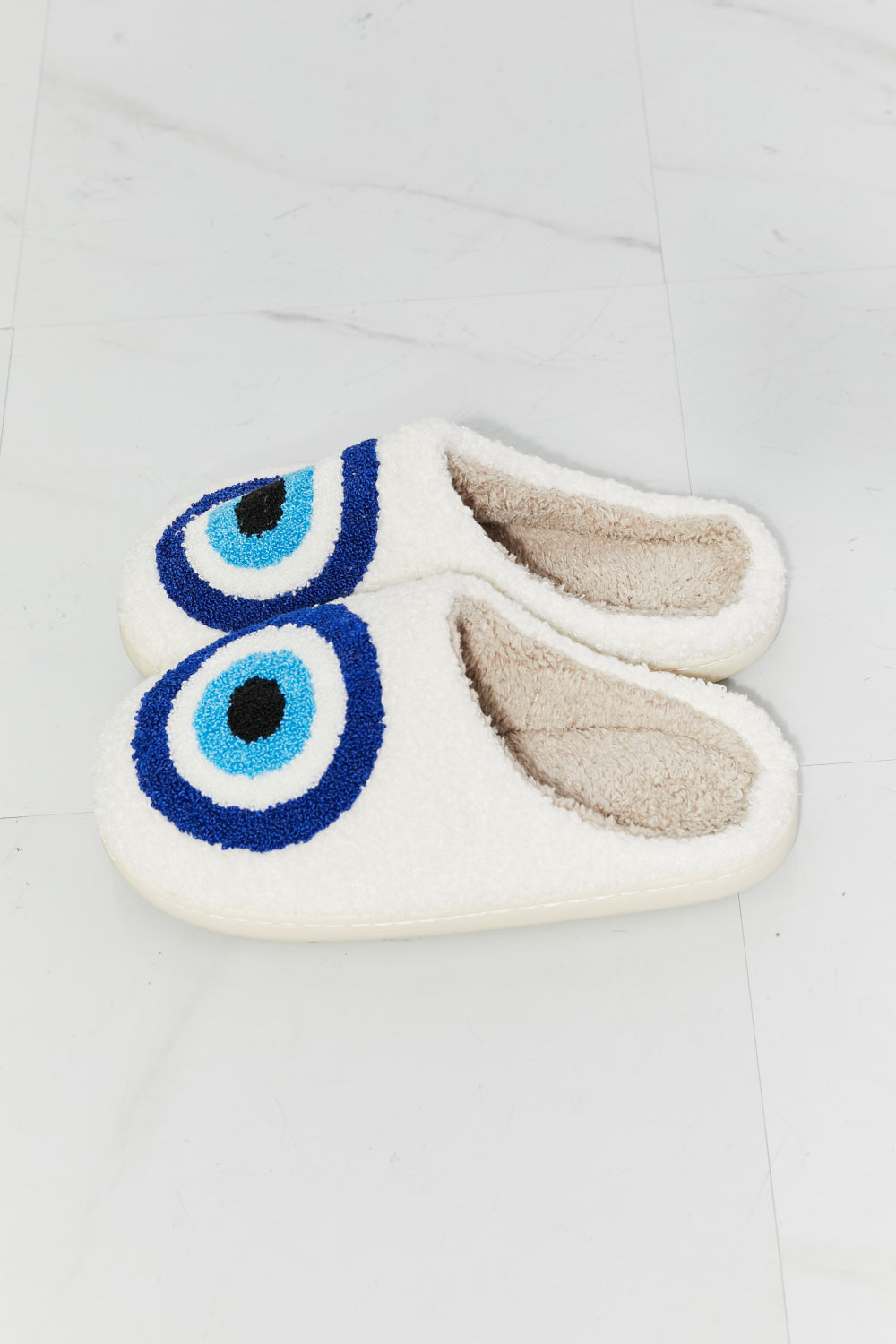 MMShoes Evil Eye Plush Slipper