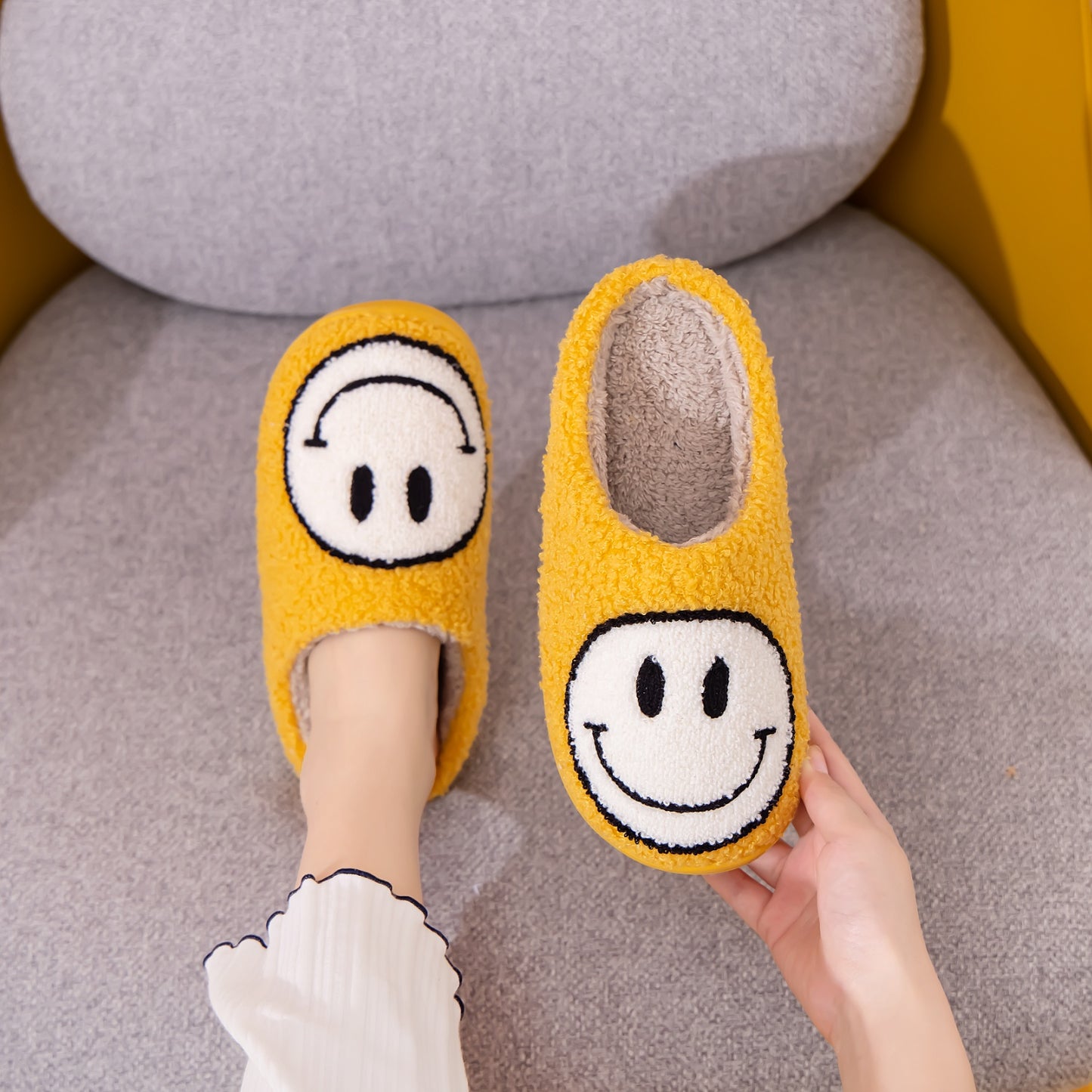 Melody Smiley Face Slippers Yellow