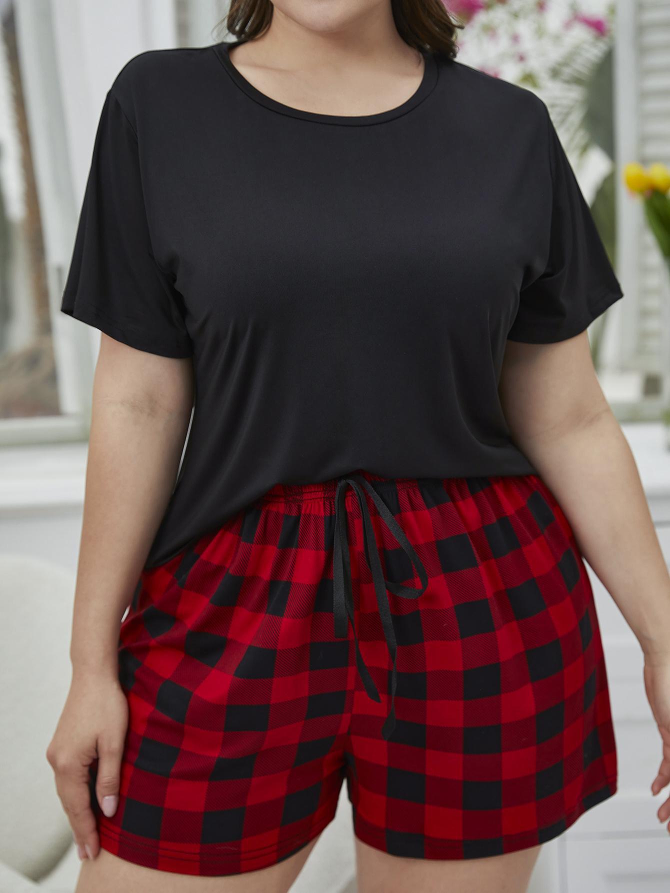 Plus Size Round Neck Tee Shirt and Plaid Shorts Lounge Set